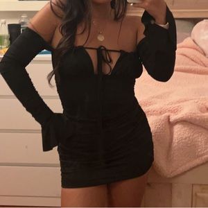 black long sleeve mini dress